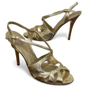 Guess WGRALIE Leather Strappy Stiletto Heels Metallic Gold Side Buckle Size 8.5